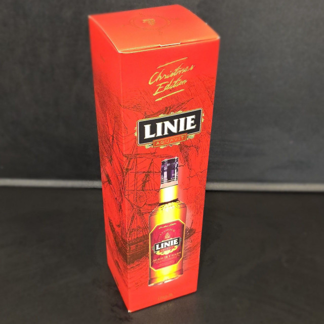 Linie Aquavit christmas edition 