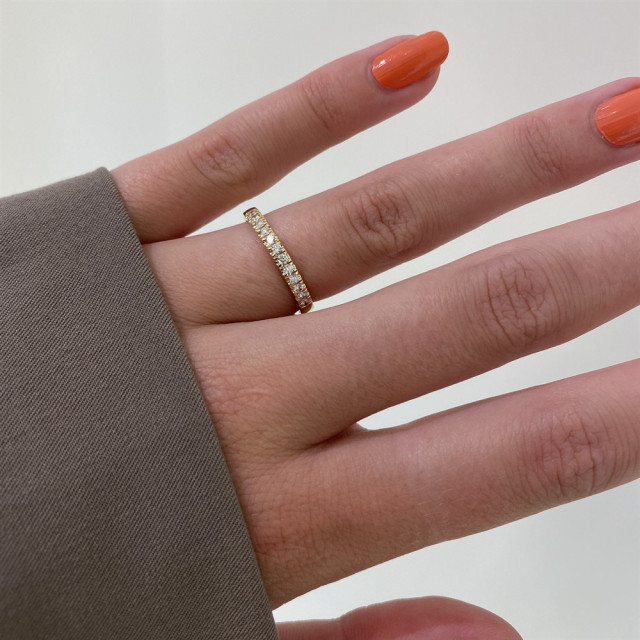 ✨ Elegant alliancering i 14 karat rødguld ✨