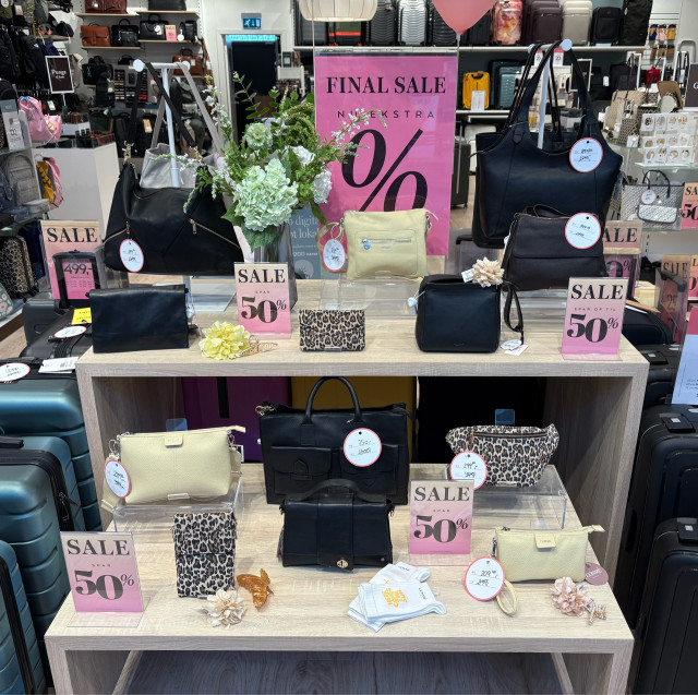 FINAL SALE I NEYE