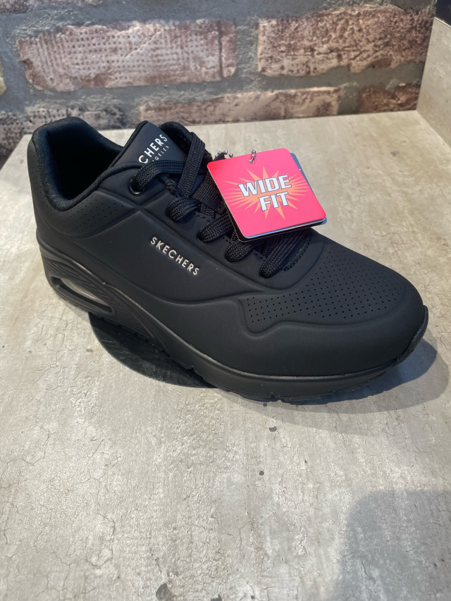 Skechers UNO 