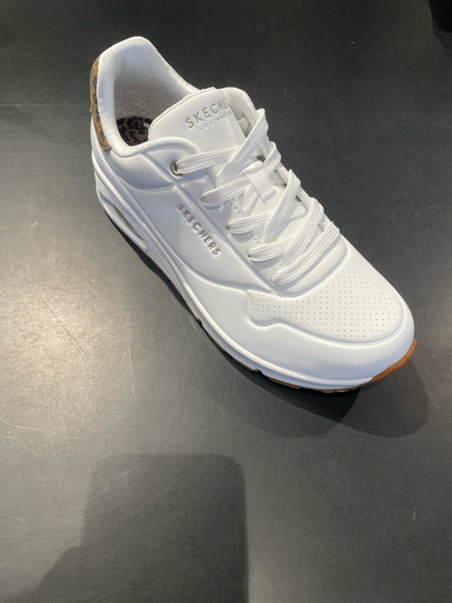 Skechers UNO