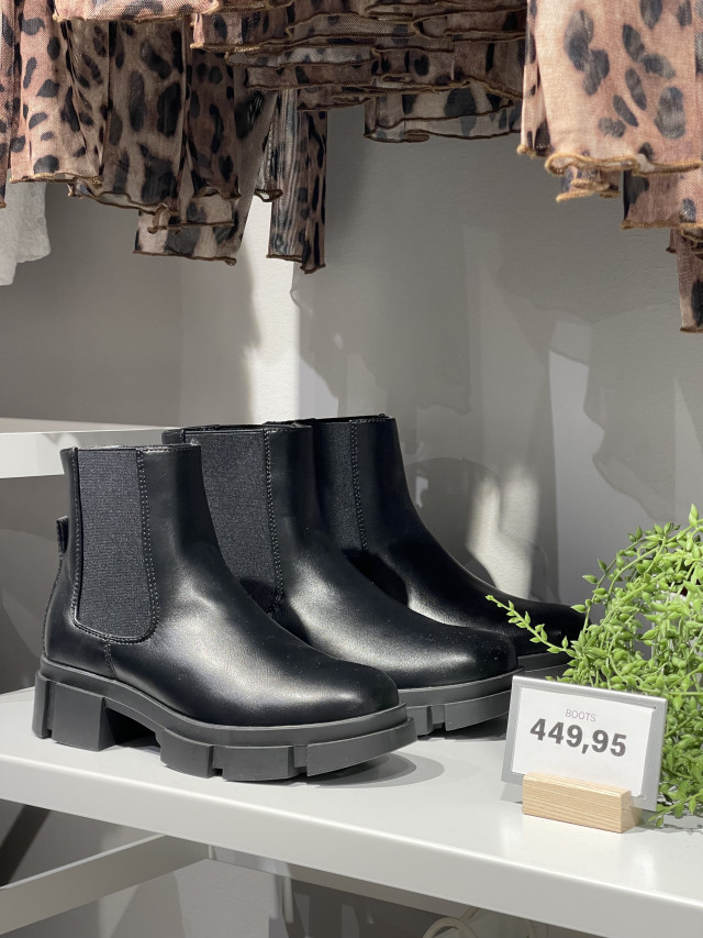 BOOT SZN