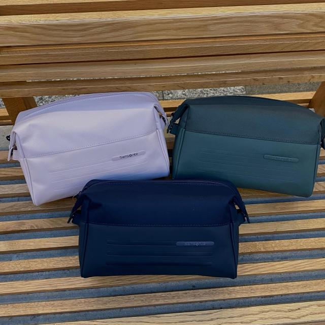 Toilettaske fra Samsonite 🩷💚💙
