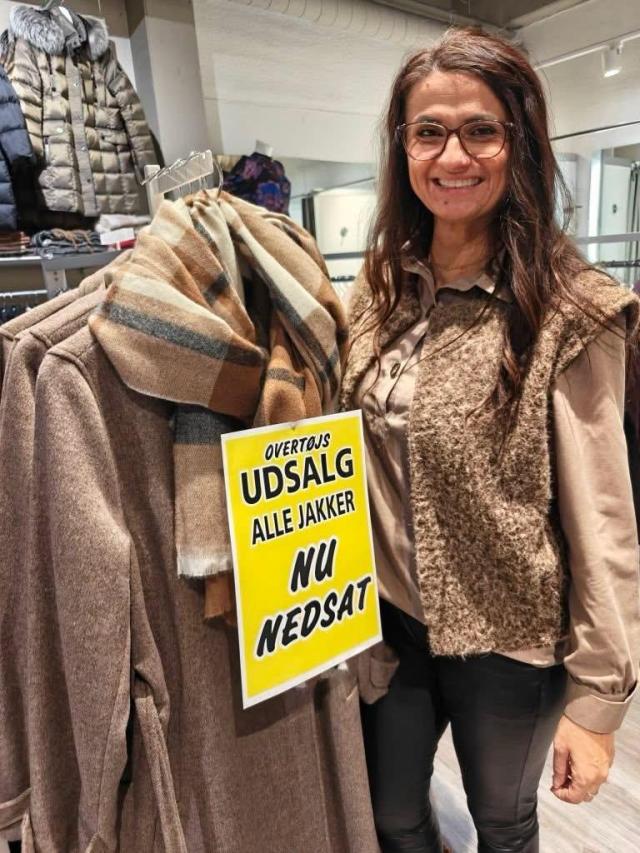 💥OVERTØJS-UDSALG💥   