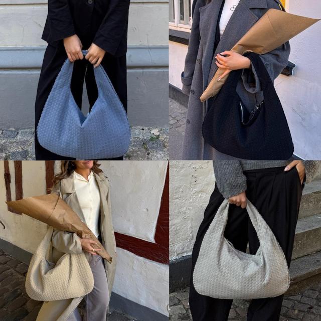 -50% på Charlotte bag fra Pitaya