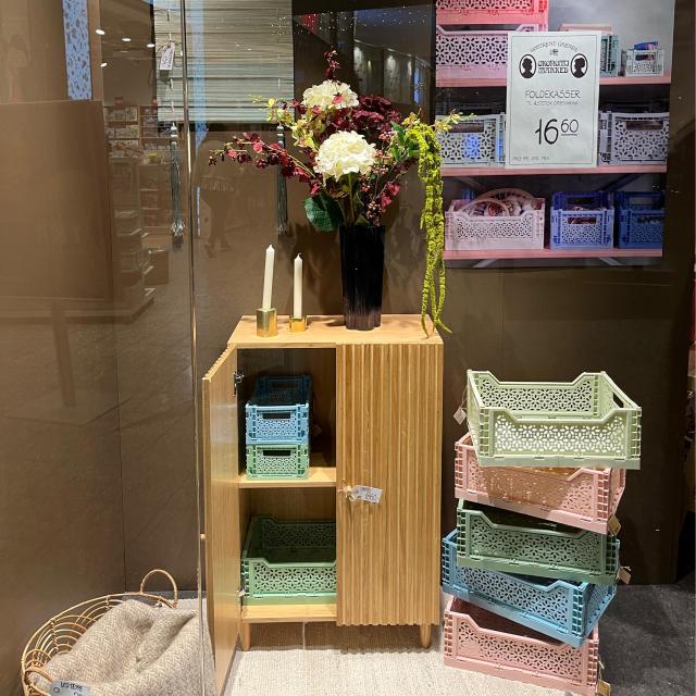 Nye egetræs møbler i butikken✨✨