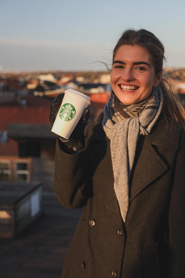 Få din kaffe to-go på Starbucks