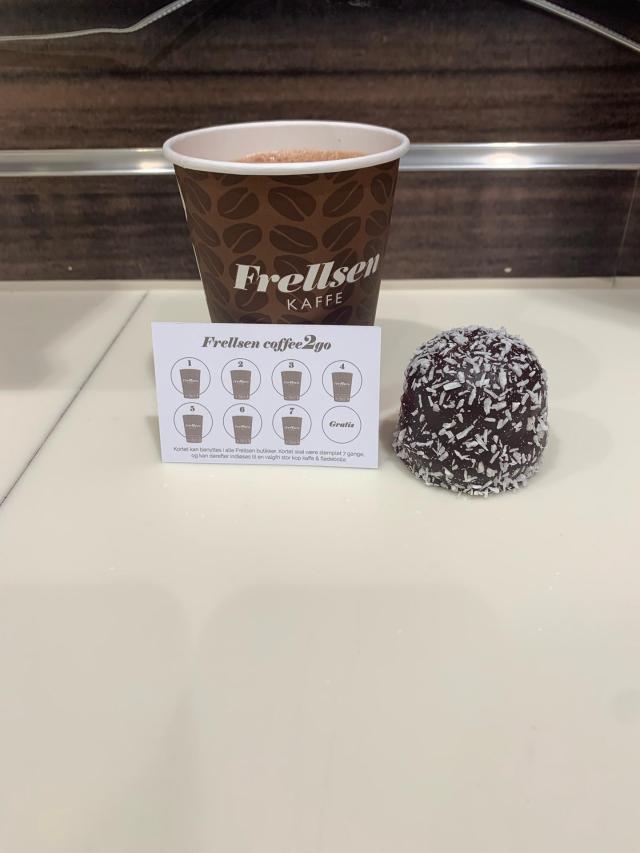 Café med gratis flødeboller