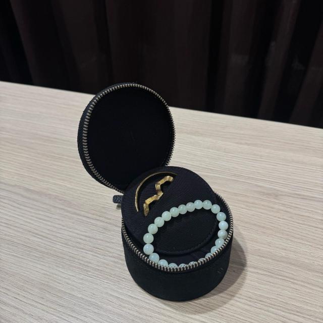 Markberg Lova smykkeskrin i ruskind🧡