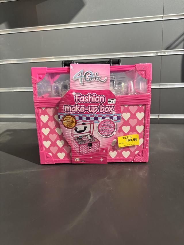 4-Girlz Make-up box