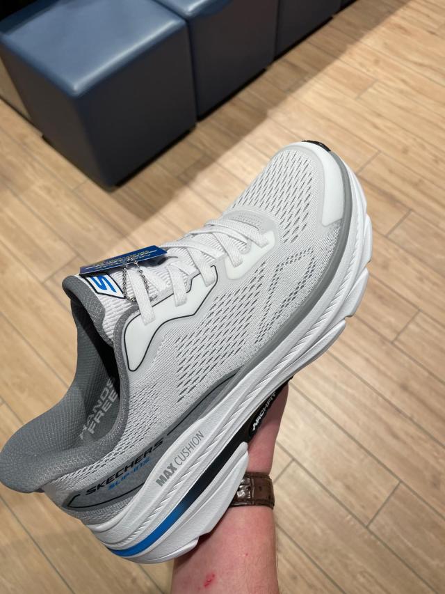 Skechers 