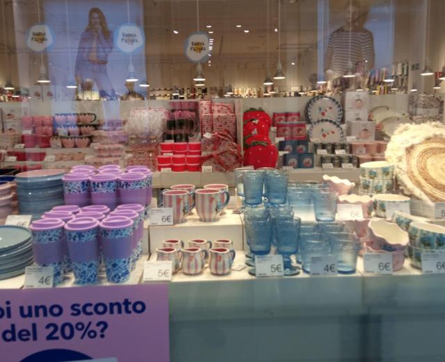 Spring dining and party