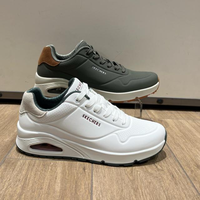 ⭐️Skechers Uno⭐️