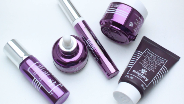 5 produkter – én komplet glow-serie 💜