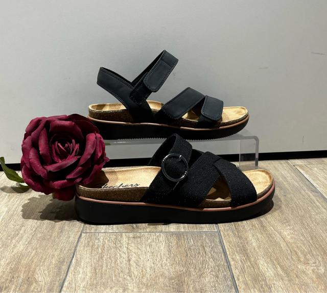 ⭐️Skechers Sandal ⭐️