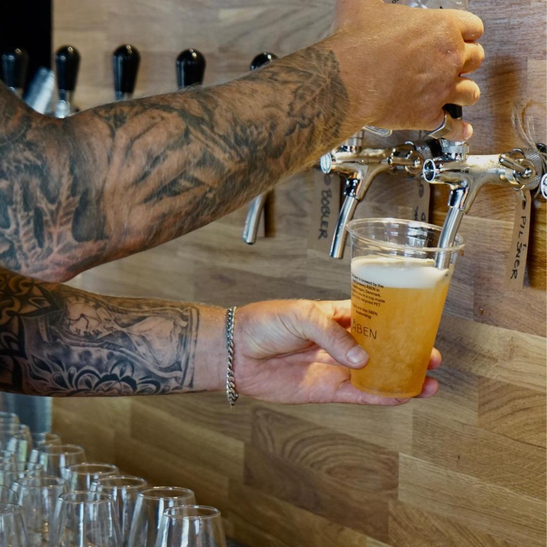 Happy Hour - Gårdhavens bar