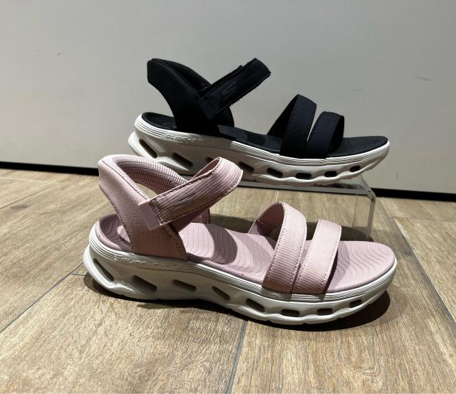 ⭐️Glide step sandaler⭐️