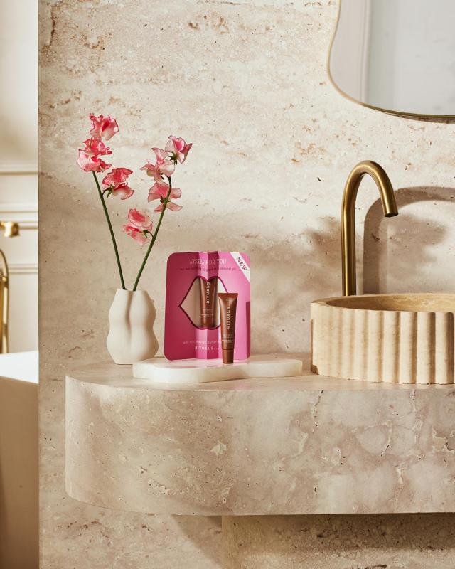 GIFT WITH PURCHASE | BEAUTY 