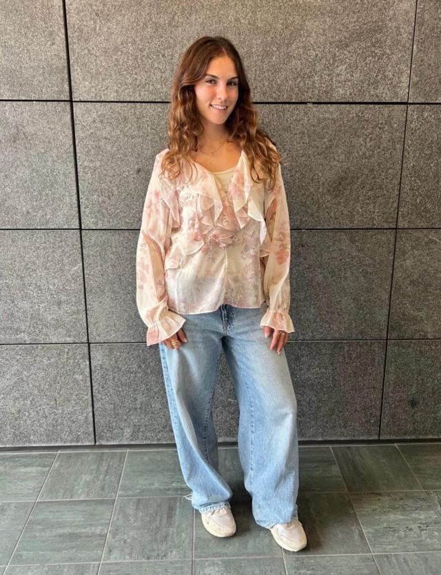 Pretty and casual 🌸
