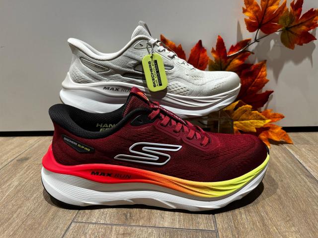 ⭐️Skechers Max run⭐️