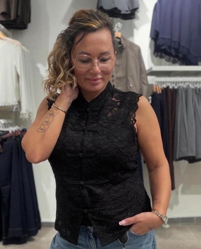 NEW TOP IN TOWN 🖤