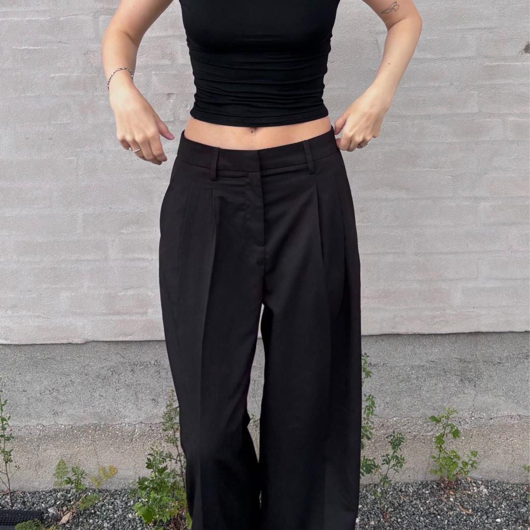 20% OFF ALL PANTS FOR MEMBERS