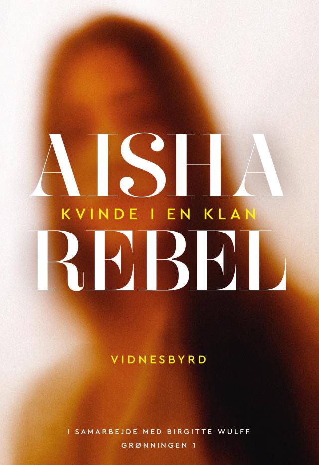 KVINDE I EN KLAN
