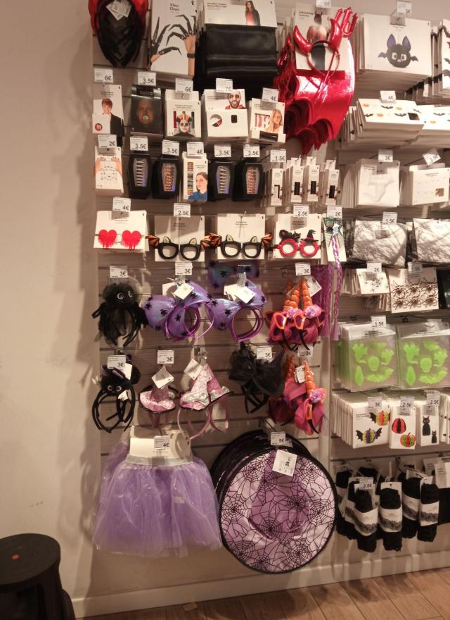 Halloween dress up
