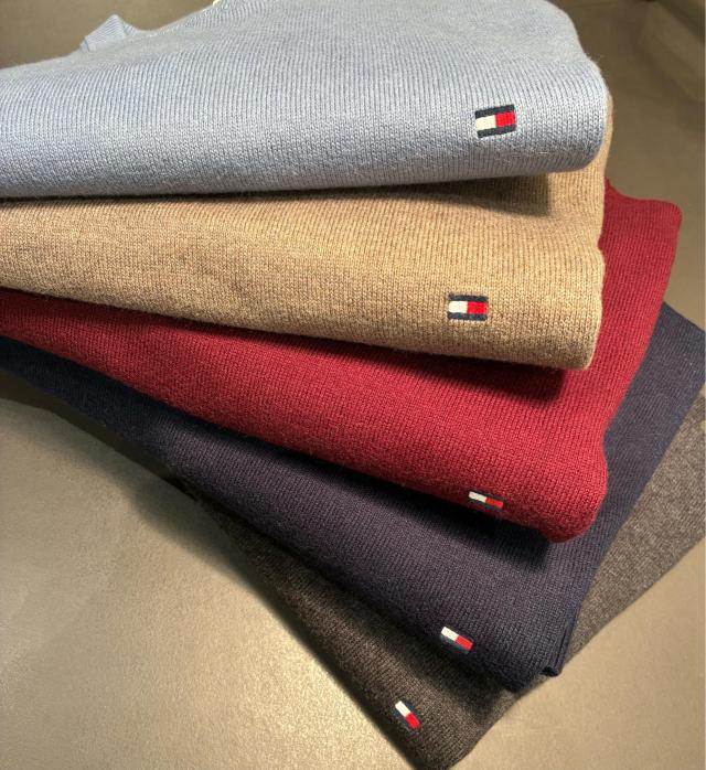 Tommy Hilfiger  strik  899.-