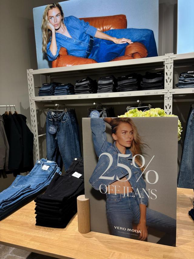 💙-25% på alle jeans 💙