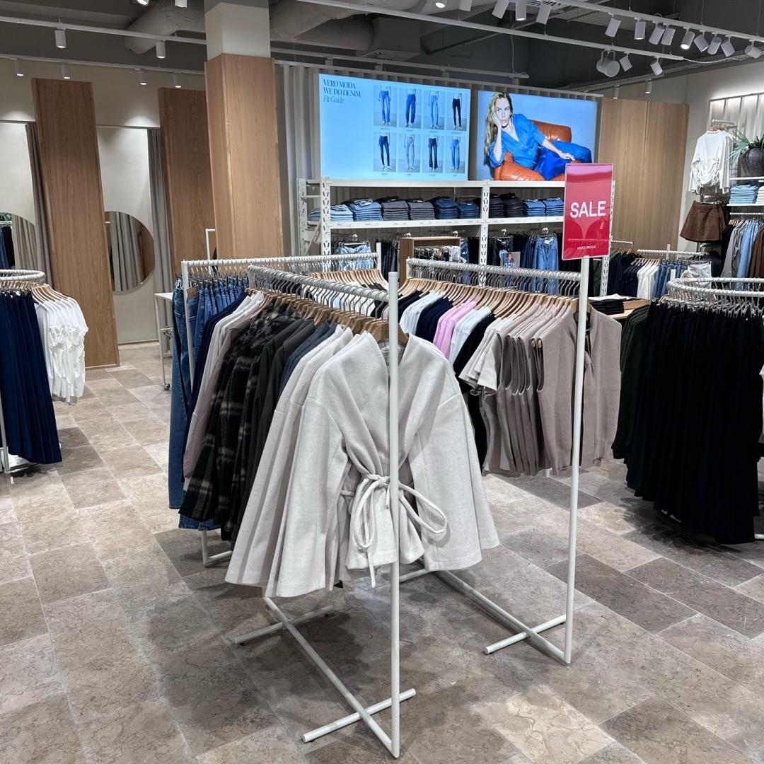 MID SEASON SALE